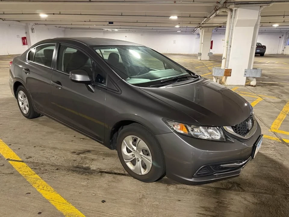 2013 Honda Civic 9th Gen - Image 7 of 15