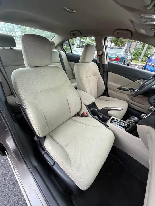2013 Honda Civic 9th Gen - Image 11 of 14