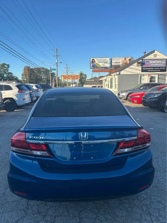 2013 Honda Civic 9th Gen - Image 4 of 11