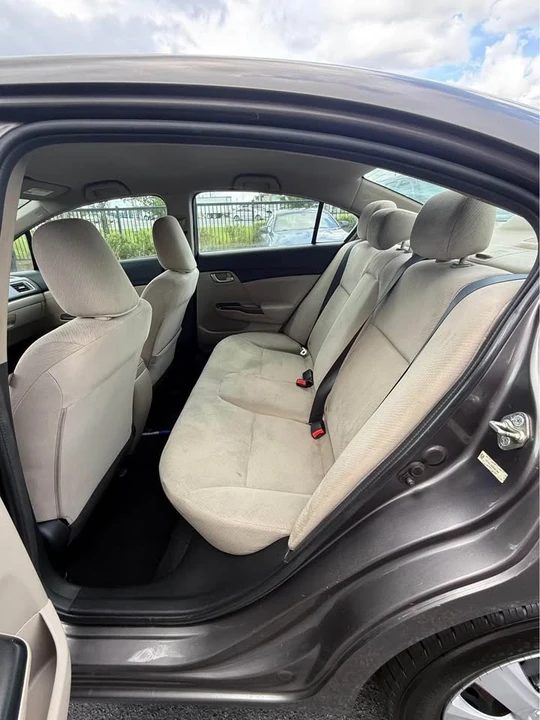 2013 Honda Civic 9th Gen - Image 3 of 14