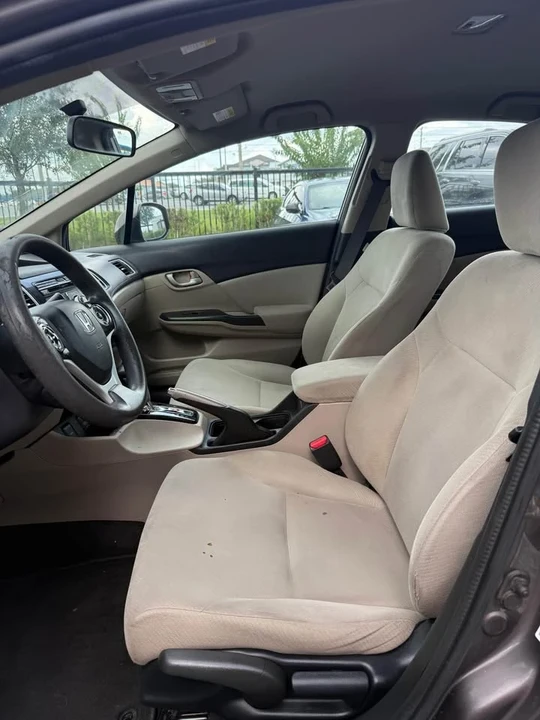 2013 Honda Civic 9th Gen - Image 9 of 14