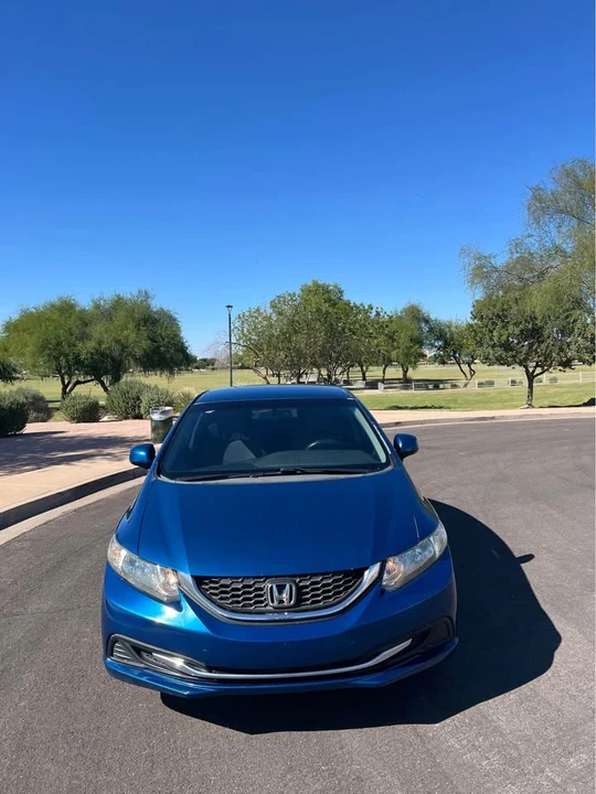 2013 Honda Civic 9th Gen - Image 3 of 9