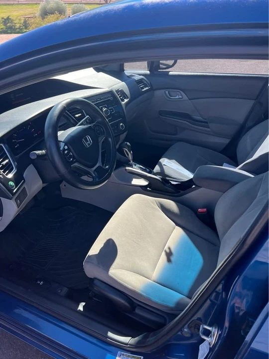 2013 Honda Civic 9th Gen - Image 5 of 9