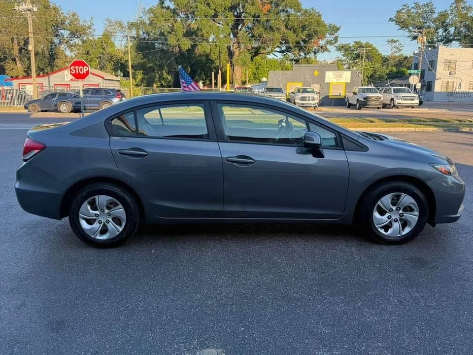 2013 Honda Civic 9th Gen - Image 5 of 20