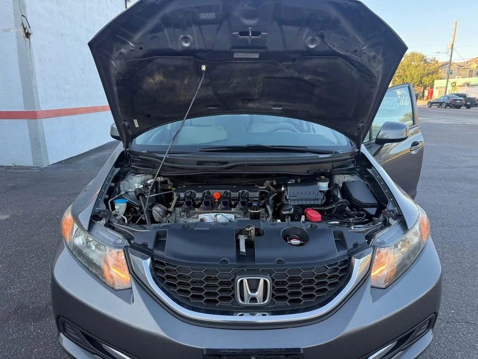 2013 Honda Civic 9th Gen - Image 15 of 20