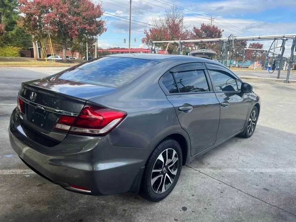2013 Honda Civic 9th Gen - Image 9 of 15