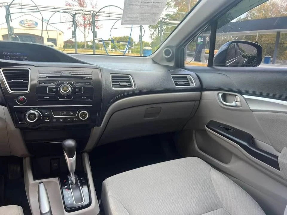 2013 Honda Civic 9th Gen - Image 12 of 15