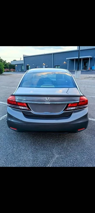 2013 Honda Civic 9th Gen - Image 5 of 13