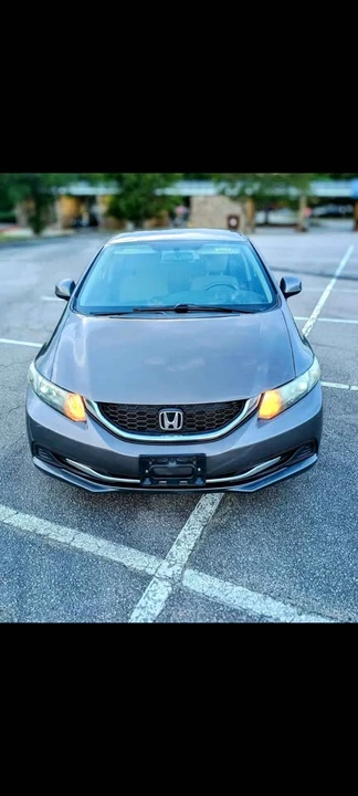 2013 Honda Civic 9th Gen - Image 6 of 13