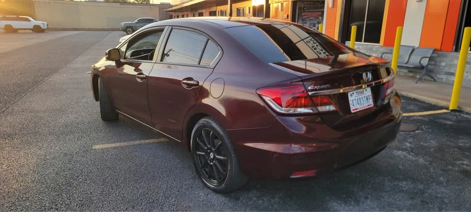 2013 Honda Civic 9th Gen - Image 4 of 8