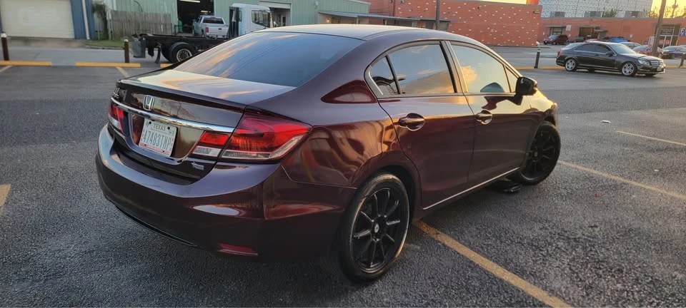 2013 Honda Civic 9th Gen - Image 3 of 8