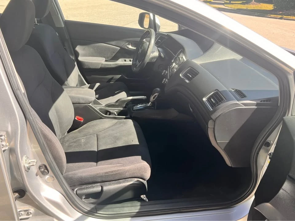 2013 Honda Civic 9th Gen - Image 7 of 12