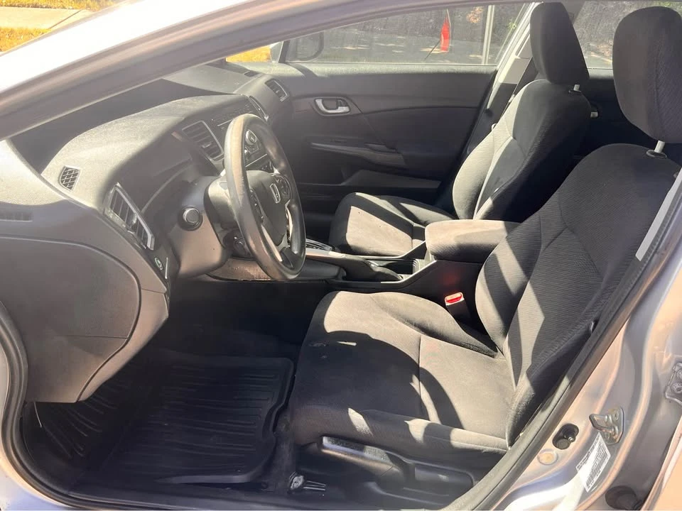 2013 Honda Civic 9th Gen - Image 6 of 12
