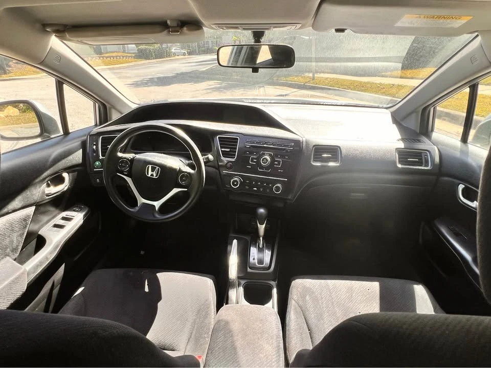 2013 Honda Civic 9th Gen - Image 5 of 12