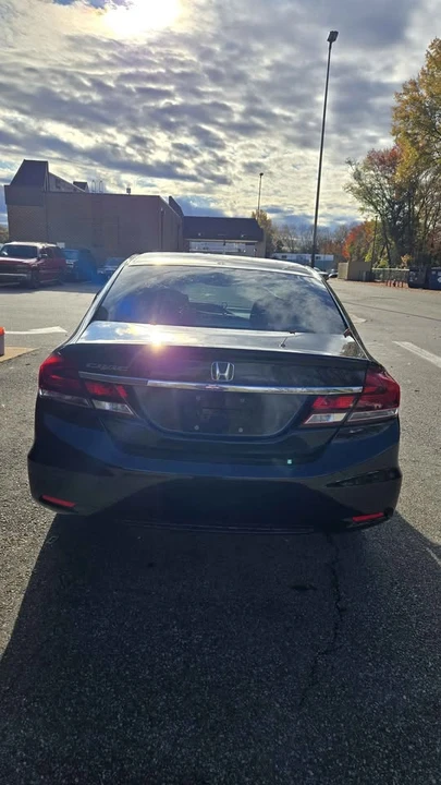 2013 Honda Civic 9th Gen - Image 4 of 10