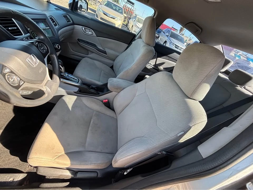 2013 Honda Civic 9th Gen - Image 8 of 13