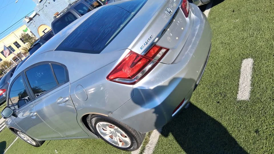 2013 Honda Civic 9th Gen - Image 3 of 6