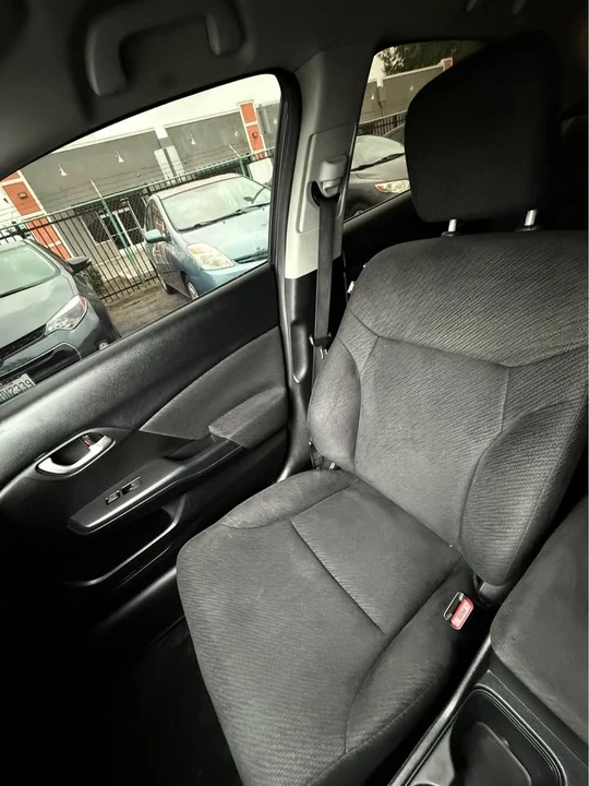 2013 Honda Civic 9th Gen - Image 9 of 10