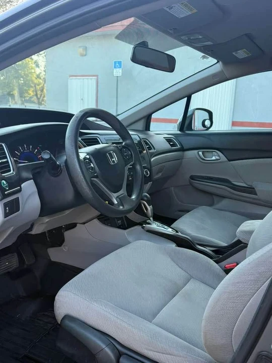 2013 Honda Civic 9th Gen - Image 8 of 10