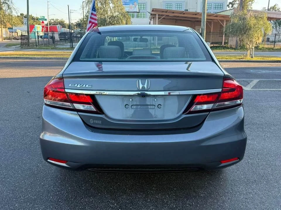 2013 Honda Civic 9th Gen - Image 5 of 10