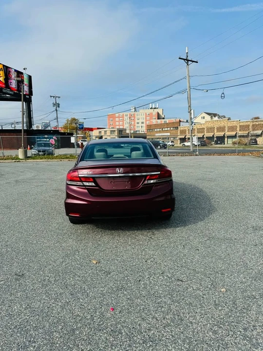 2013 Honda Civic 9th Gen - Image 3 of 15