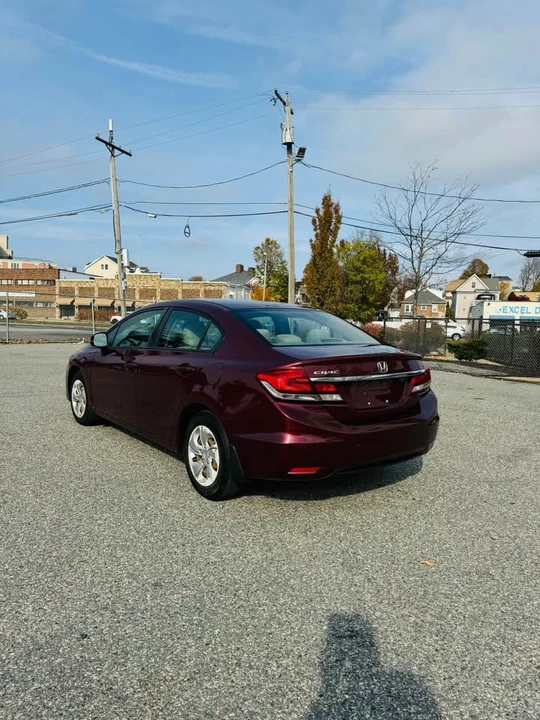 2013 Honda Civic 9th Gen - Image 2 of 15
