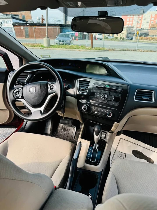 2013 Honda Civic 9th Gen - Image 6 of 15