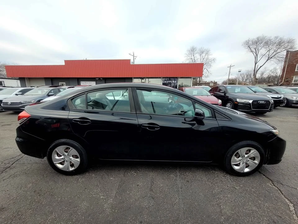2013 Honda Civic 9th Gen - Image 4 of 18
