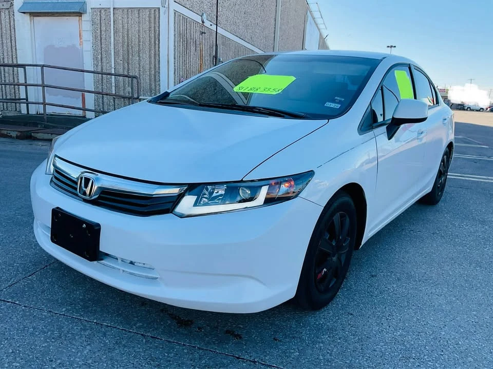 2013 Honda Civic 9th Gen - Image 2 of 19