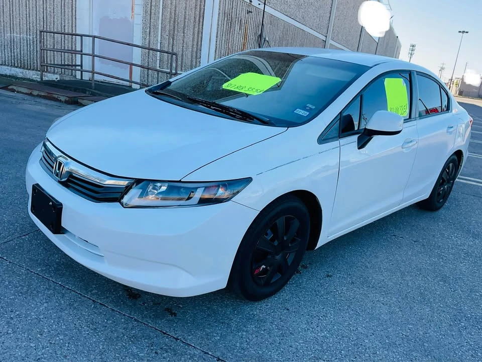 2013 Honda Civic 9th Gen - Image 8 of 19