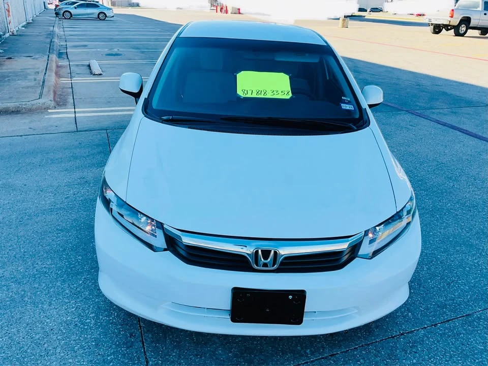 2013 Honda Civic 9th Gen - Image 3 of 19