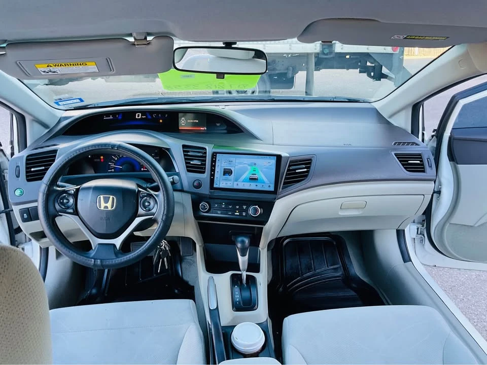 2013 Honda Civic 9th Gen - Image 10 of 19