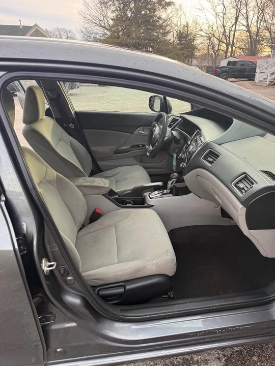 2013 Honda Civic 9th Gen - Image 8 of 9