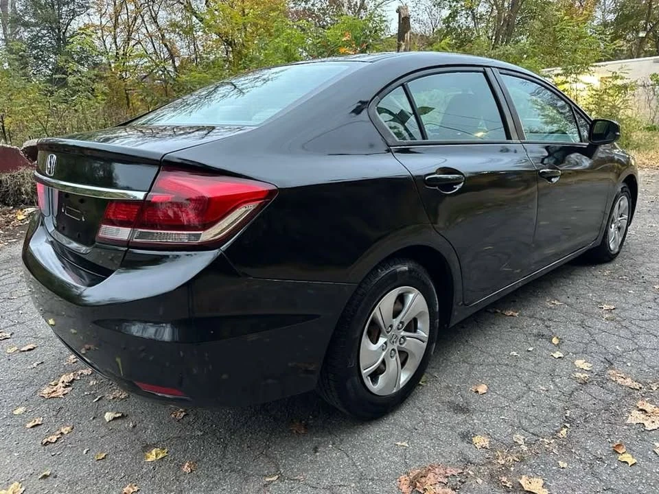 2013 Honda Civic 9th Gen - Image 3 of 14
