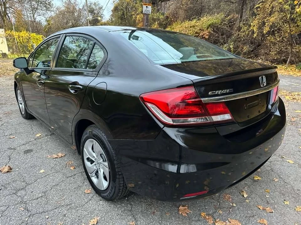 2013 Honda Civic 9th Gen - Image 4 of 14