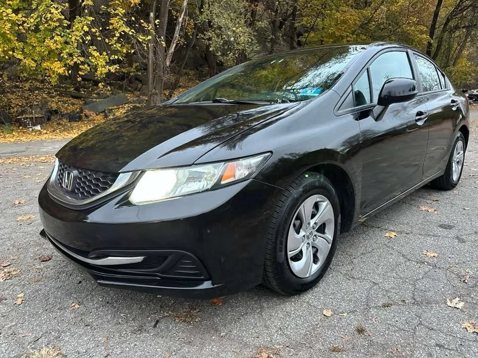 2013 Honda Civic 9th Gen - Image 3 of 14