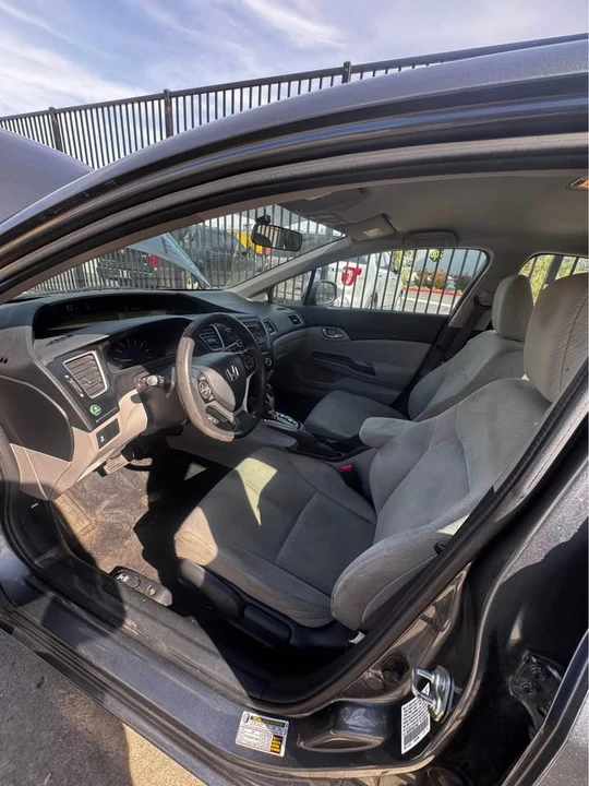2013 Honda Civic 9th Gen - Image 8 of 10