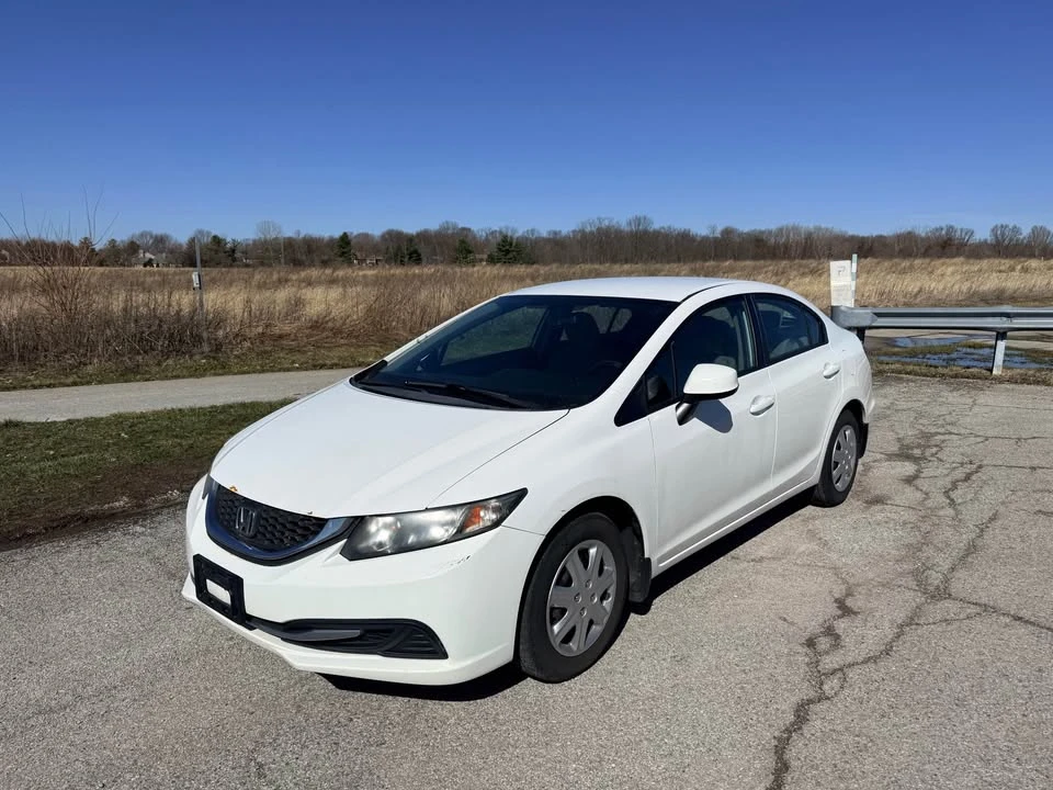 2013 Honda Civic 9th Gen - Image 2 of 14