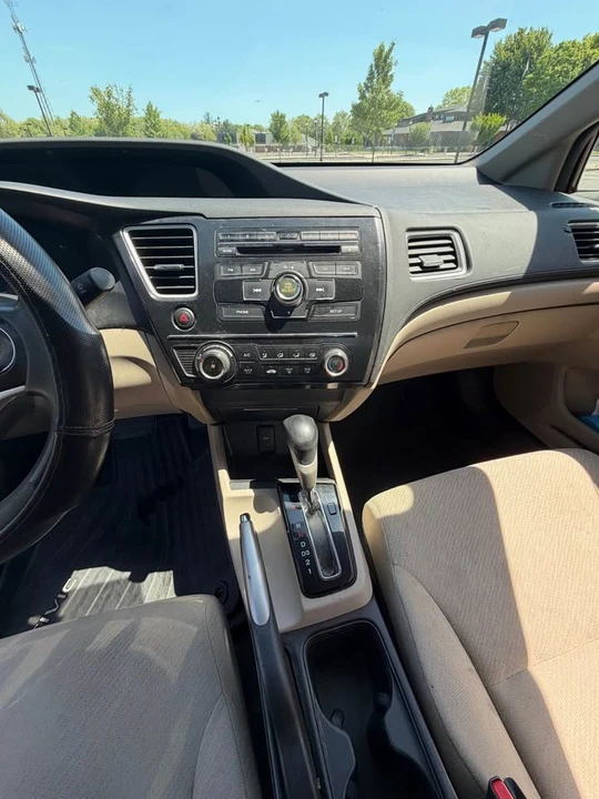 2013 Honda Civic 9th Gen - Image 11 of 18