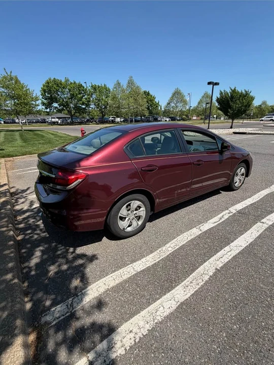 2013 Honda Civic 9th Gen - Image 5 of 18