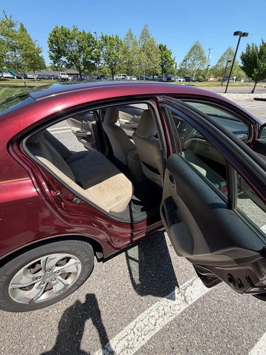 2013 Honda Civic 9th Gen - Image 15 of 18