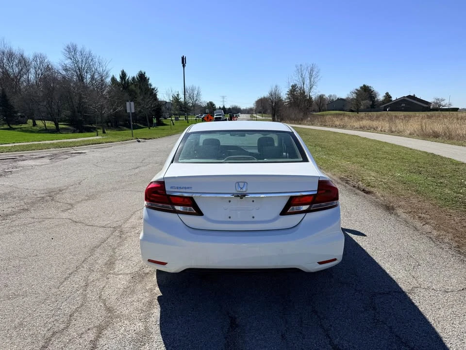 2013 Honda Civic 9th Gen - Image 5 of 14