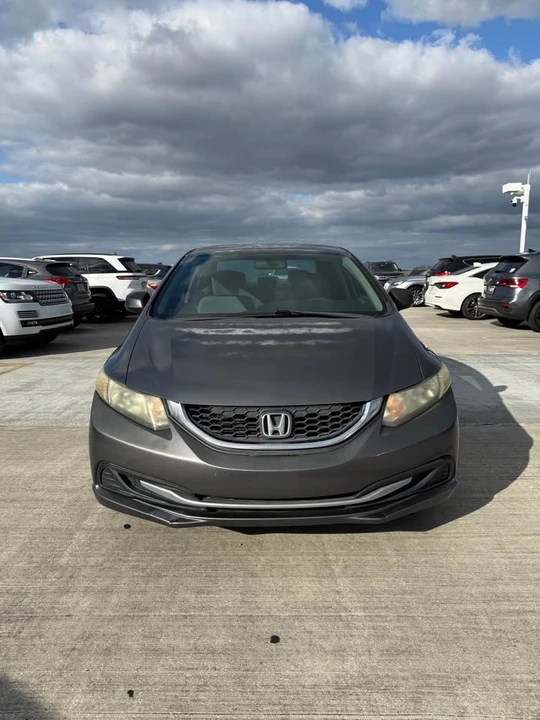 2013 Honda Civic 9th Gen - Image 2 of 10