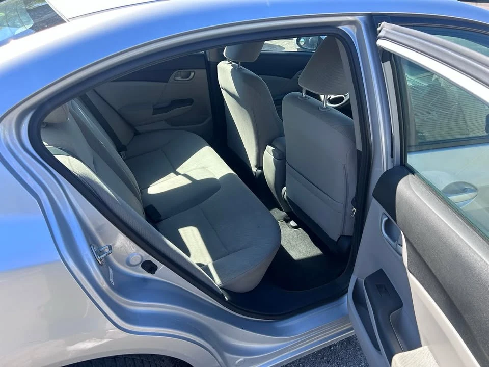2013 Honda Civic 9th Gen - Image 14 of 15