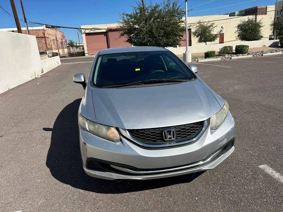2013 Honda Civic 9th Gen - Image 4 of 12