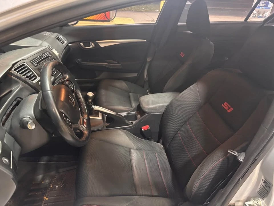 2013 Honda Civic Si 9th Gen - Image 5 of 6