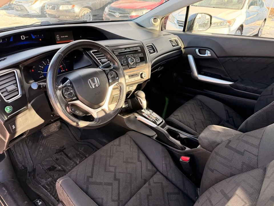 2013 Honda Civic 9th Gen - Image 7 of 16