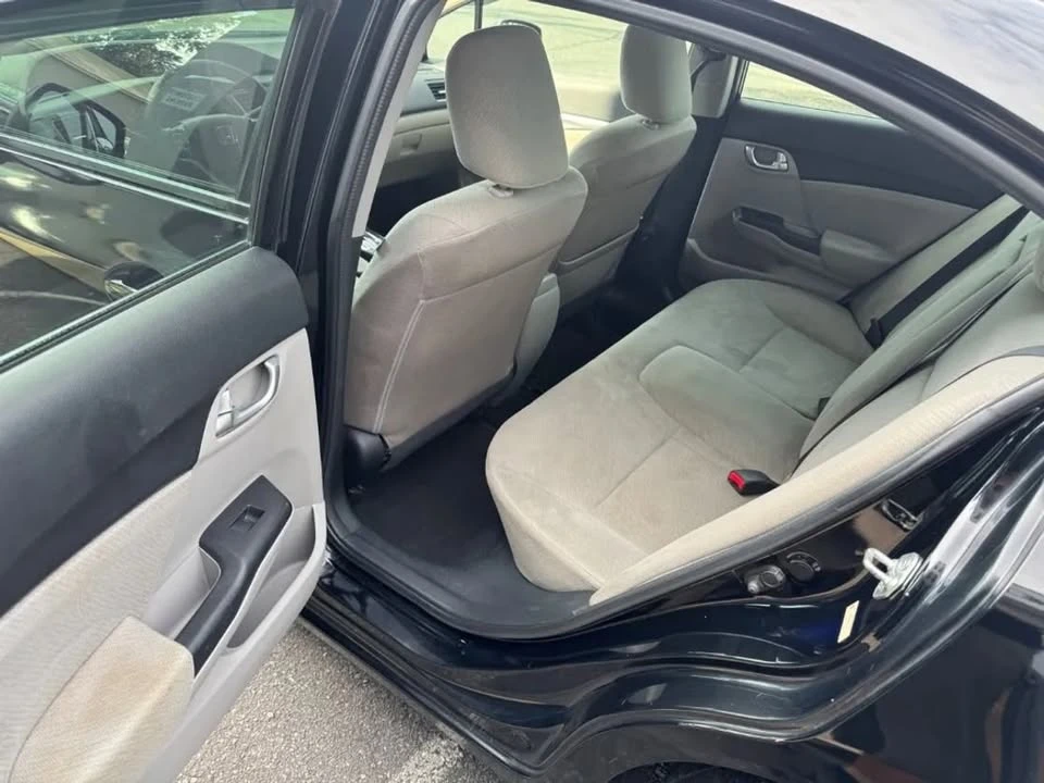 2013 Honda Civic 9th Gen - Image 6 of 13