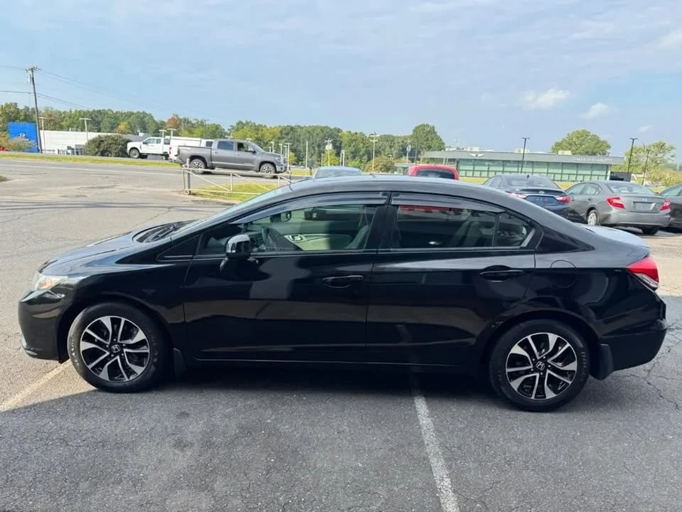 2013 Honda Civic 9th Gen - Image 2 of 13