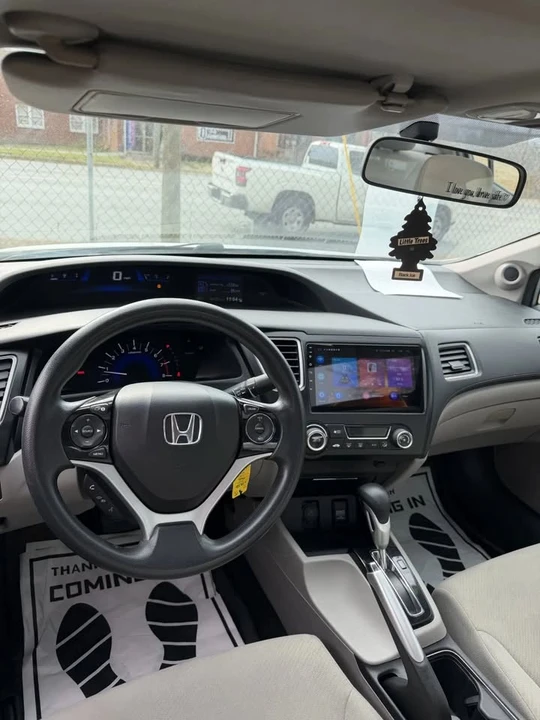 2013 Honda Civic 9th Gen - Image 7 of 11
